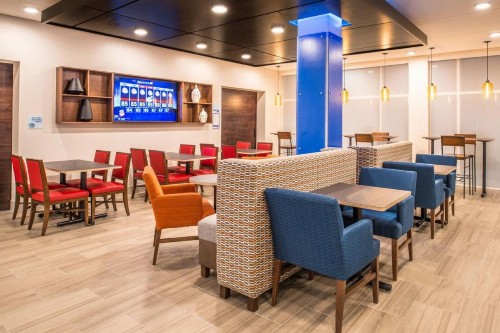 Holiday Inn Express & Suites - Tampa North - Wesley Chapel an IHG Hotel - image 28