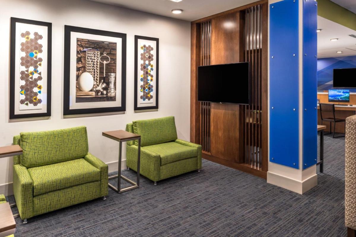 Holiday Inn Express & Suites - Tampa North - Wesley Chapel an IHG Hotel - image 5