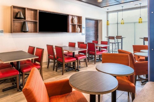 Holiday Inn Express & Suites - Tampa North - Wesley Chapel an IHG Hotel - image 8