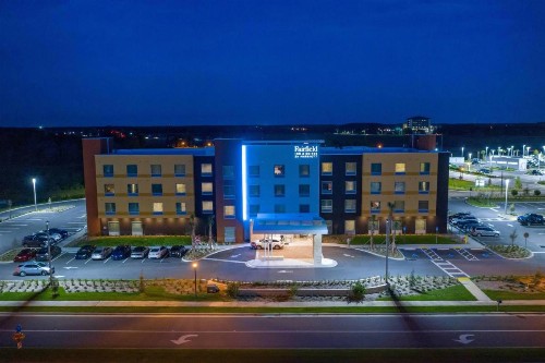 Fairfield Inn & Suites by Marriott Tampa Wesley Chapel - image 18