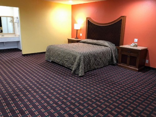 Los Angeles Inn & Suites - LAX - image 16