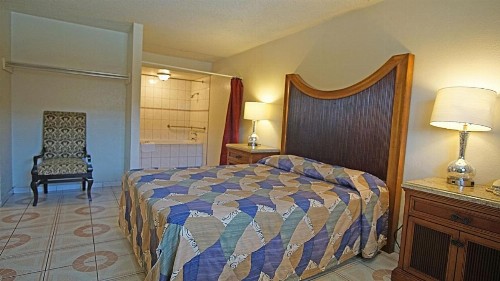 Los Angeles Inn & Suites - LAX - image 33
