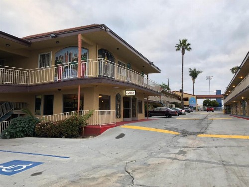 Los Angeles Inn & Suites - LAX - image 38