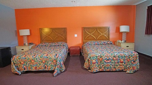 Los Angeles Inn & Suites - LAX - image 6