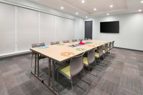 Aloft Cincinnati West Chester - image 27