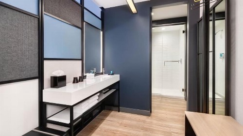 Aloft Cincinnati West Chester - image 32