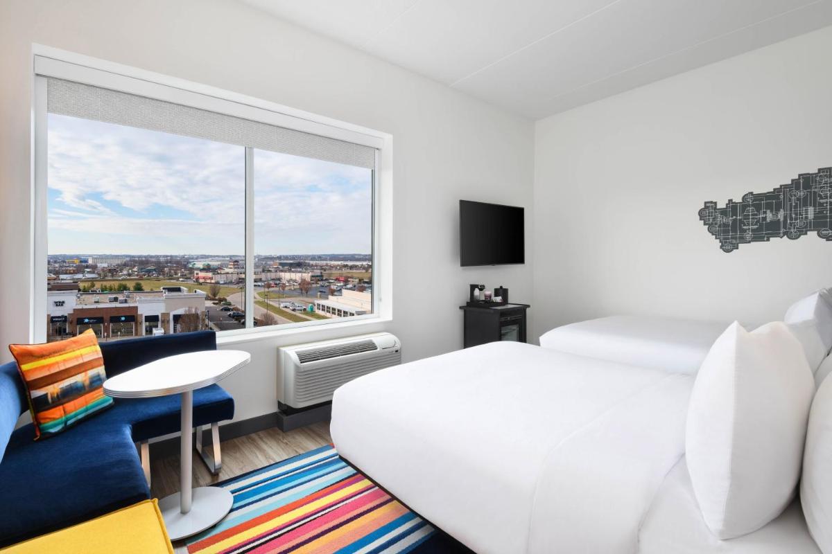 Aloft Cincinnati West Chester - image 6