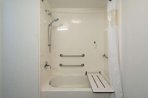 Hampton Inn Los Angeles-West Covina - image 10