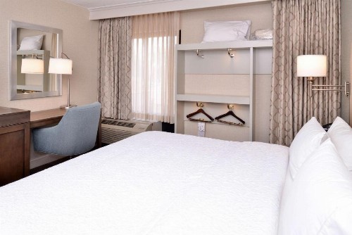 Hampton Inn Los Angeles-West Covina - image 12