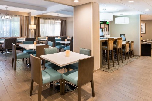Hampton Inn Los Angeles-West Covina - image 20