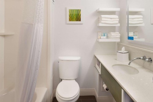 Hampton Inn Los Angeles-West Covina - image 40