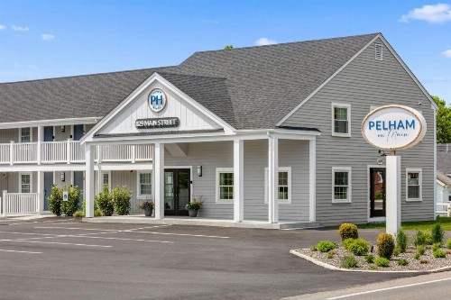Inn at Swan River
