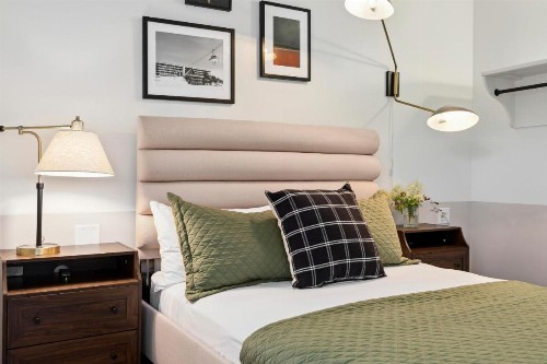Mount Snow Mountaineer Inn - image 28