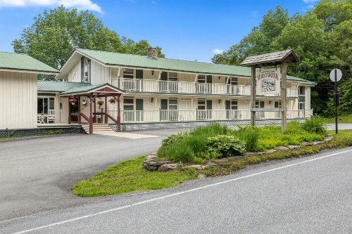 Mount Snow Mountaineer Inn - image 30