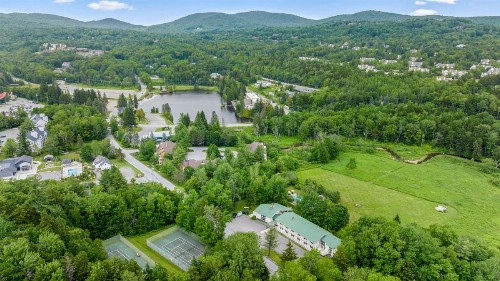 Mount Snow Mountaineer Inn - image 32