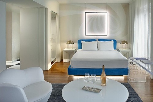Mondrian Los Angeles in West Hollywood - image 9