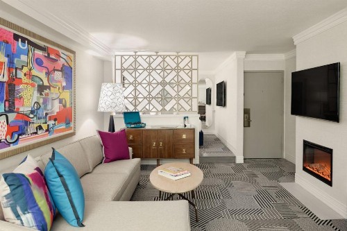 Le Parc Suite Hotel - image 23