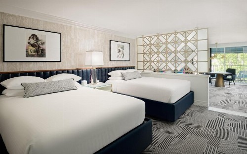 Le Parc Suite Hotel - image 30