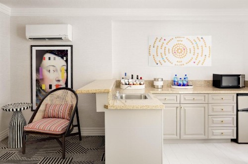 Le Parc Suite Hotel - image 39