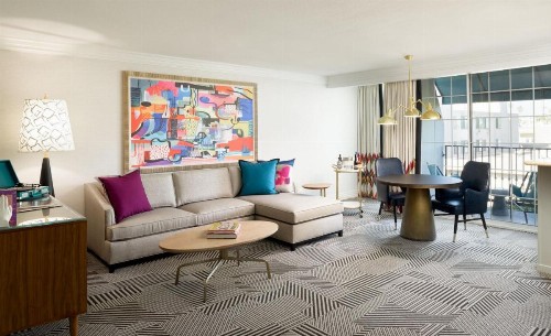Le Parc Suite Hotel - image 41