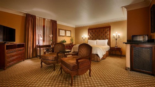 Best Western Plus Sunset Plaza Hotel - image 20
