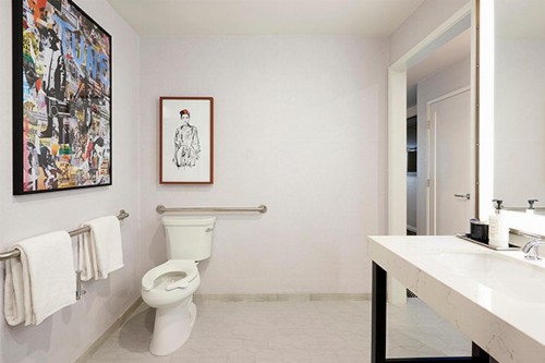 Montrose at Beverly Hills - image 25
