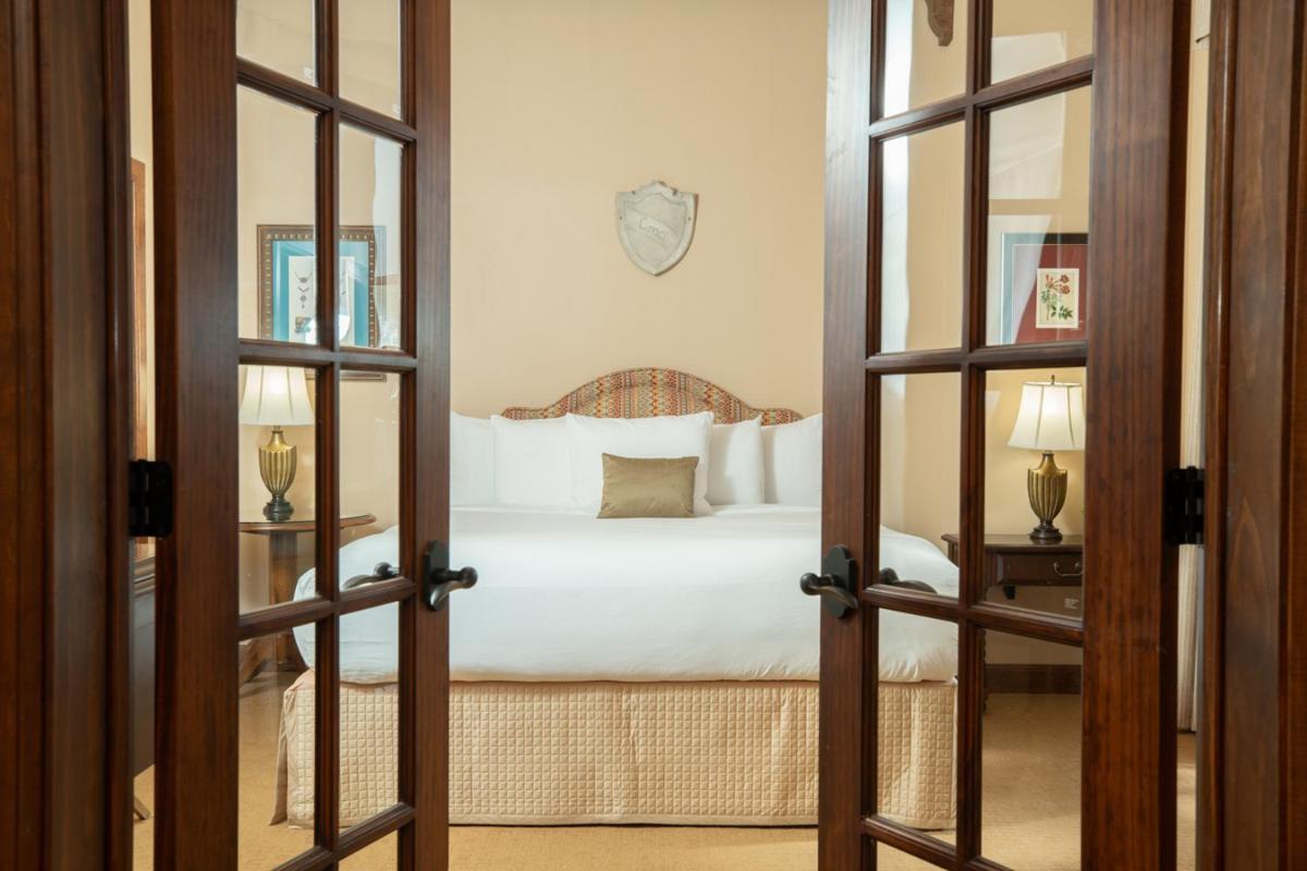 Hotel Granduca Austin - image 2