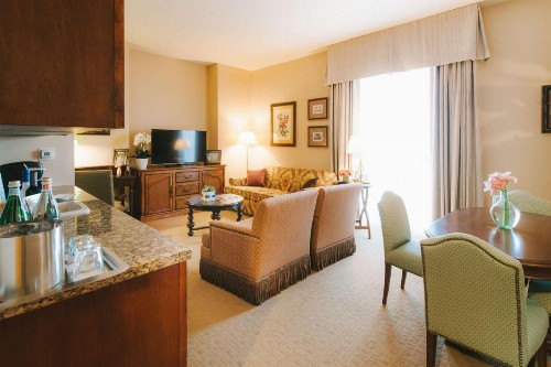 Hotel Granduca Austin - image 8