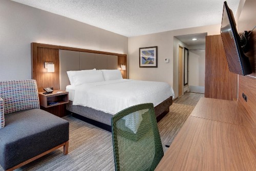 Holiday Inn Express & Suites West Long Branch - Eatontown an IHG Hotel - image 17