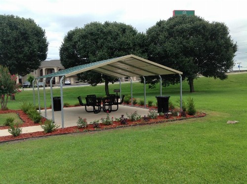 Hallmarc Inn & Suites of West Memphis - image 13