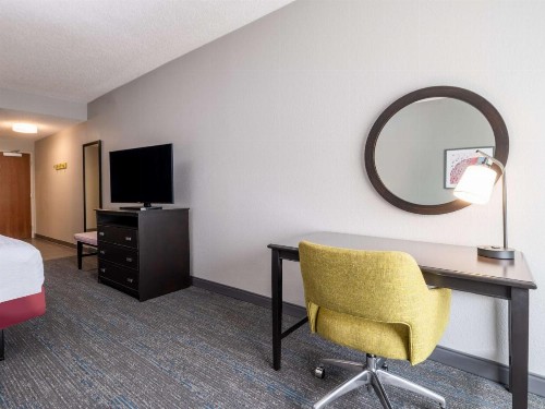 Hampton Inn West Palm Beach-Florida Turnpike - image 3