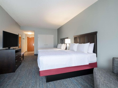 Hampton Inn West Palm Beach-Florida Turnpike - image 37