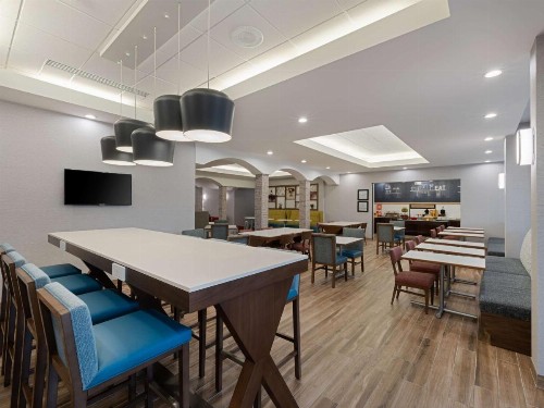 Hampton Inn West Palm Beach-Florida Turnpike - image 43