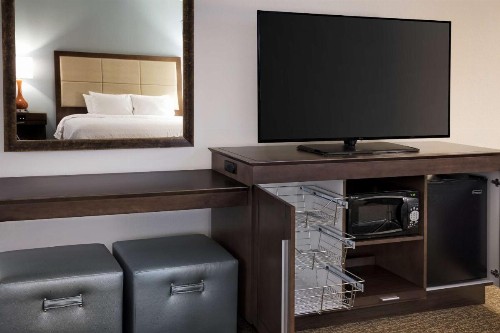Hampton Inn West Palm Beach Central Airport - image 18