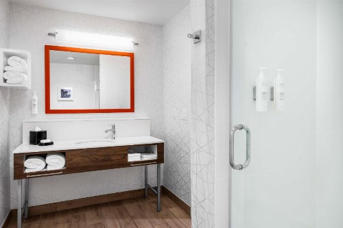 Hampton Inn West Palm Beach Central Airport - image 2