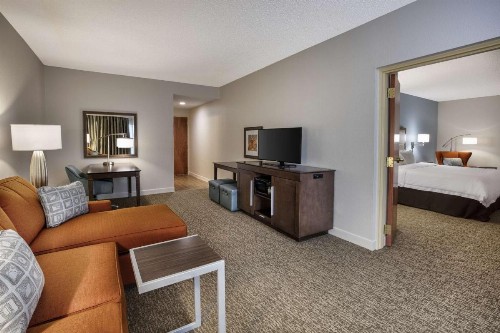 Hampton Inn West Palm Beach Central Airport - image 20