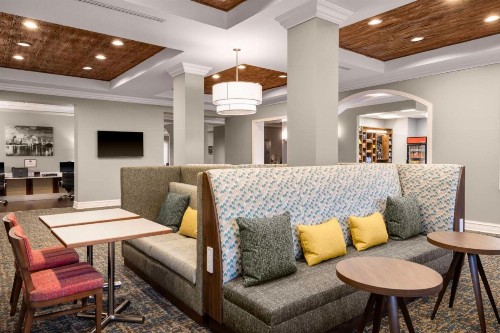 Hampton Inn West Palm Beach Central Airport - image 29