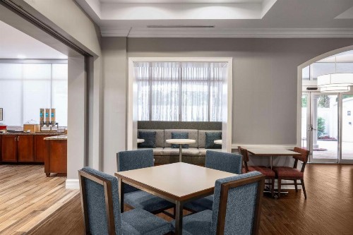 Hampton Inn West Palm Beach Central Airport - image 42