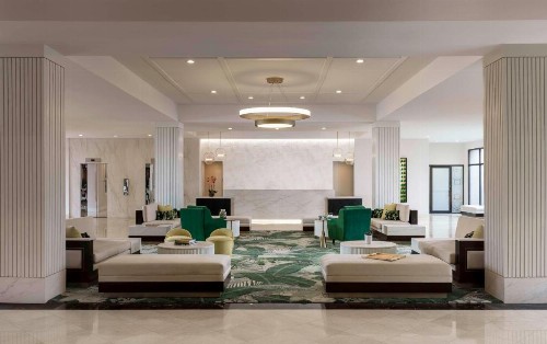 Hilton Palm Beach Airport - image 16