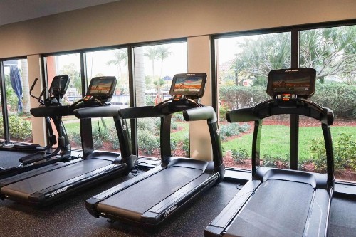 Hilton Palm Beach Airport - image 39