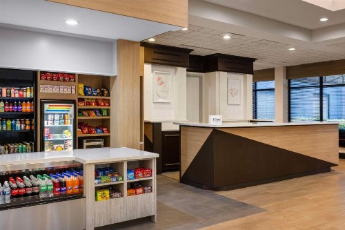 Hilton Garden Inn West Palm Beach Airport - image 12