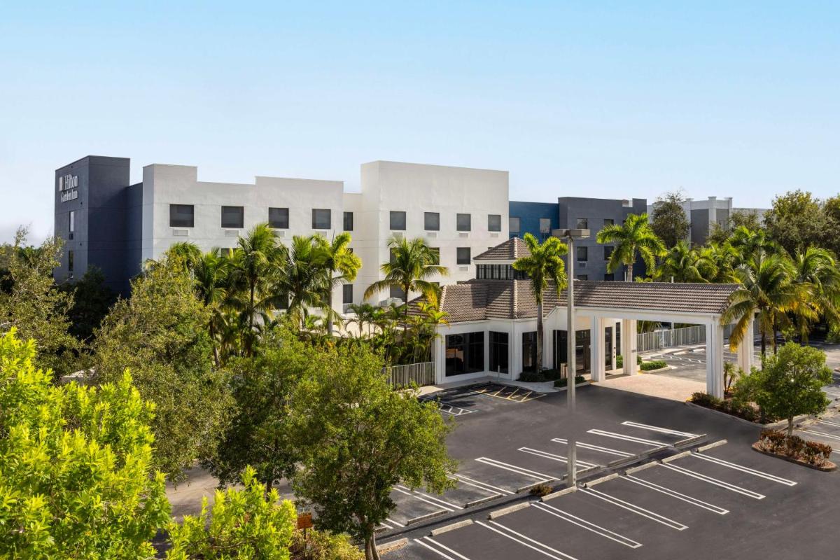 Hilton Garden Inn West Palm Beach Airport - image 2