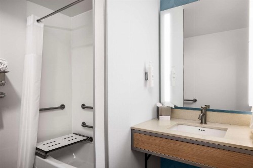 Hilton Garden Inn West Palm Beach Airport - image 45