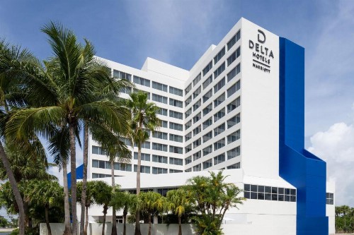 Holiday Inn Palm Beach-Airport Conference Center an IHG Hotel - image 31