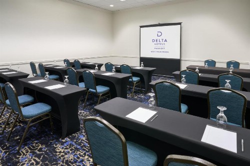 Holiday Inn Palm Beach-Airport Conference Center an IHG Hotel - image 33