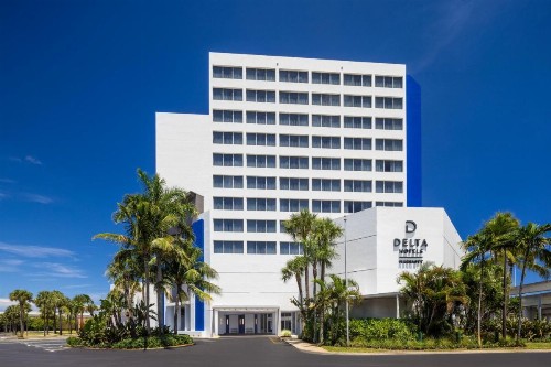 Holiday Inn Palm Beach-Airport Conference Center an IHG Hotel - image 48