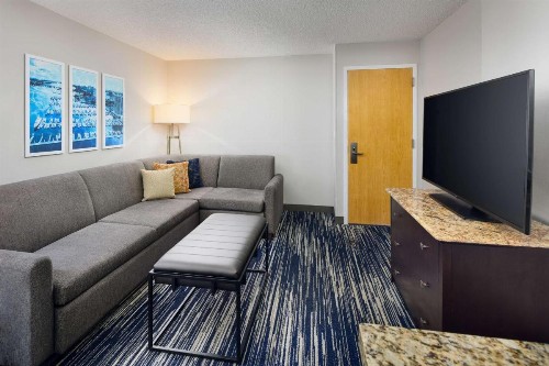 Embassy Suites by Hilton West Palm Beach Central - image 27