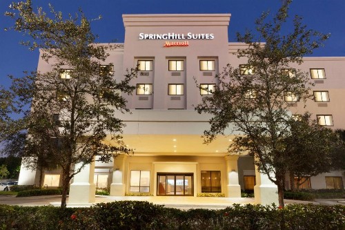 Springhill Suites by Marriott West Palm Beach I-95 - image 2