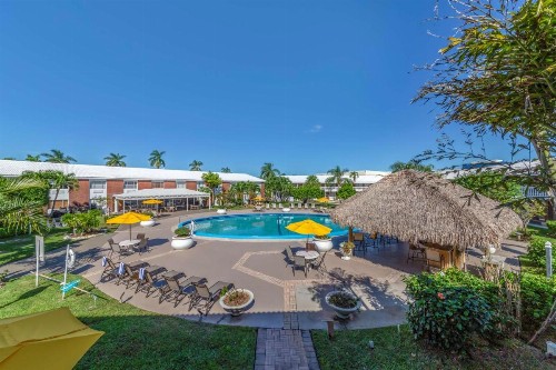 Best Western Palm Beach Lakes - image 11