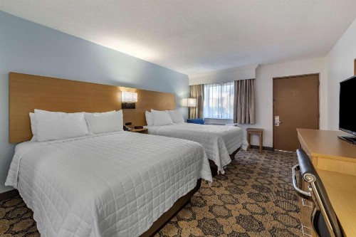 Best Western Palm Beach Lakes - image 15